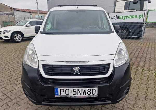 Peugeot Partner cena 40000 przebieg: 121165, rok produkcji 2017 z Goleniów małe 191